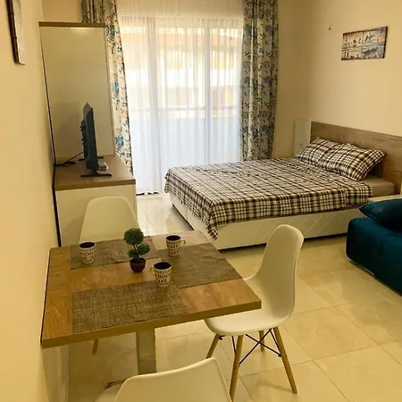 Mm Complex Dimitrovi * פרימורסקו