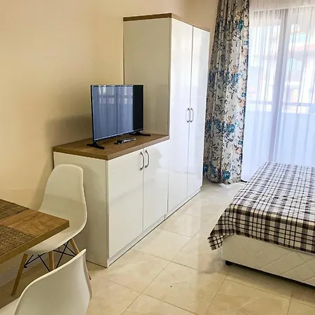 Mm Complex Dimitrovi * פרימורסקו