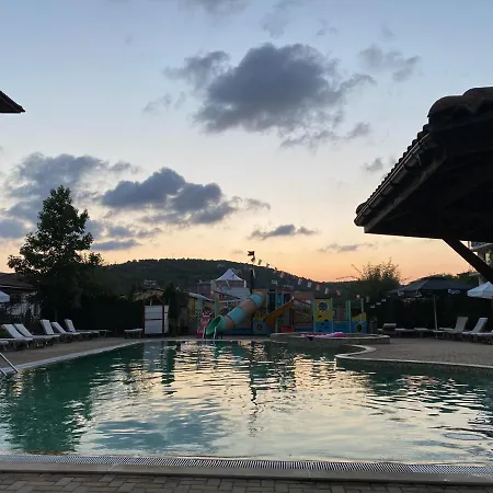 Mm Complex Dimitrovi דירה פרימורסקו