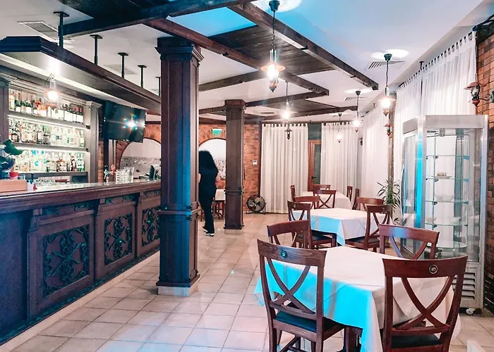 Mm Complex Dimitrovi *